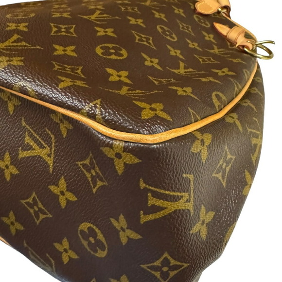 LOUIS VUITTON Brown Monogram Canvas Shoulder Bag - Picture 7 of 8